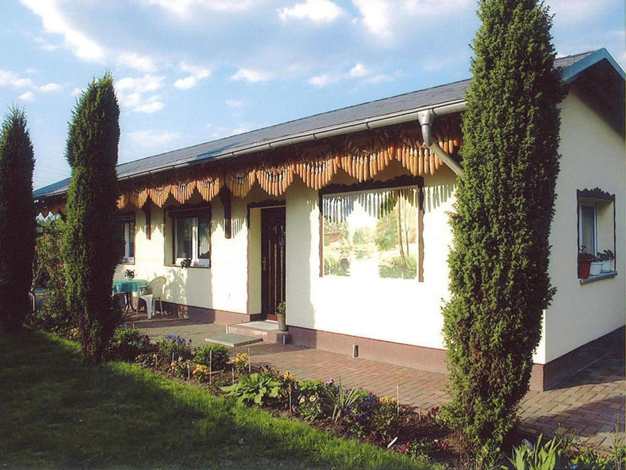 Bungalow In L Bben With A Terrace Lübben Exterior foto