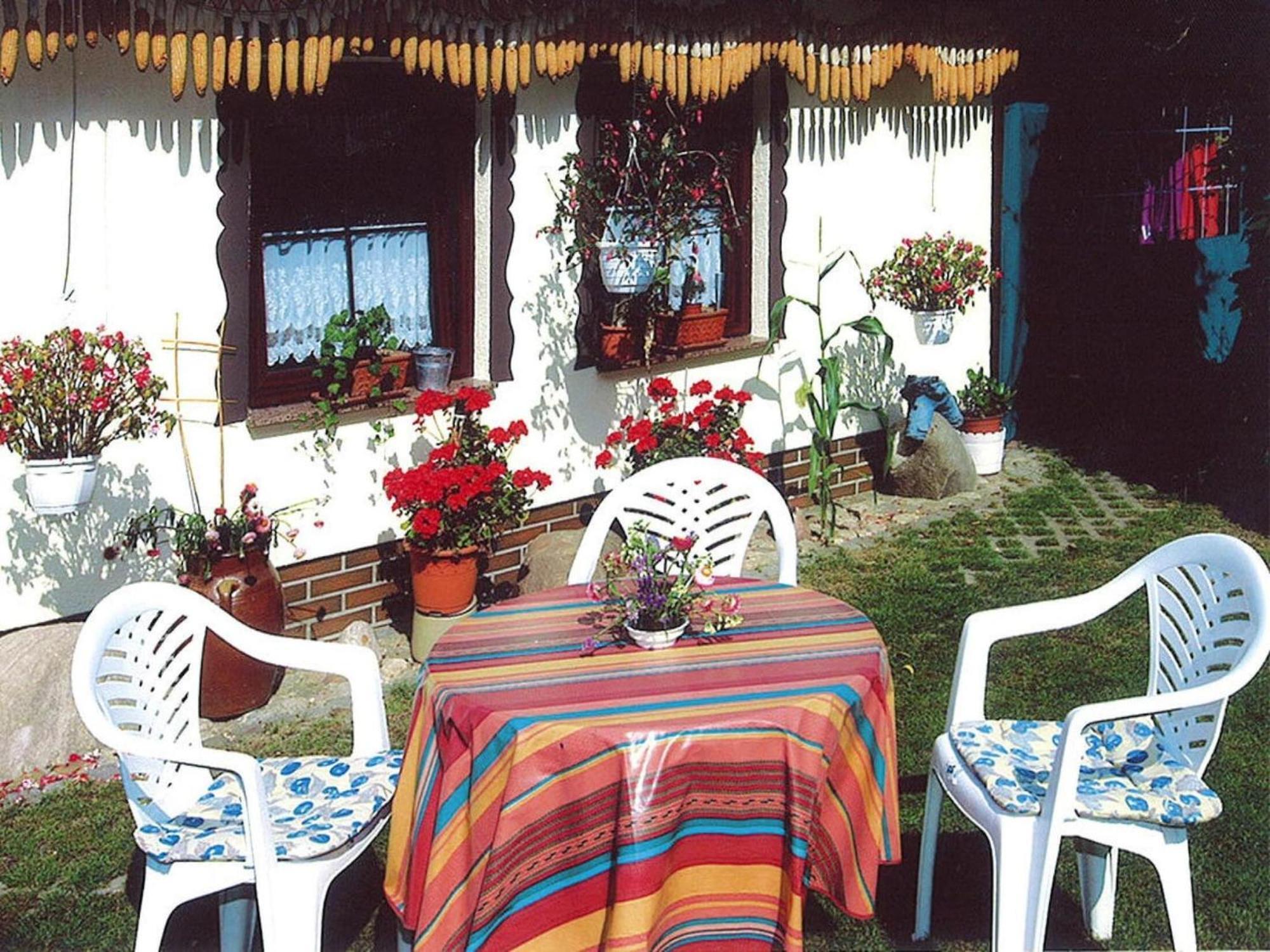 Bungalow In L Bben With A Terrace Lübben Exterior foto